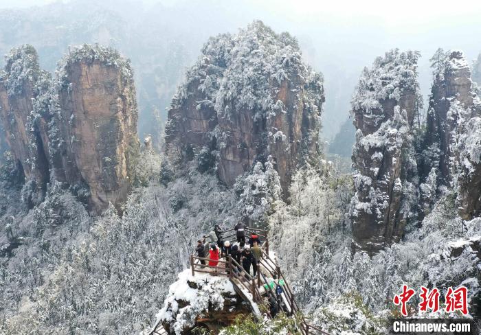 张家界国家森林公园春节免票旅游复苏前景可期