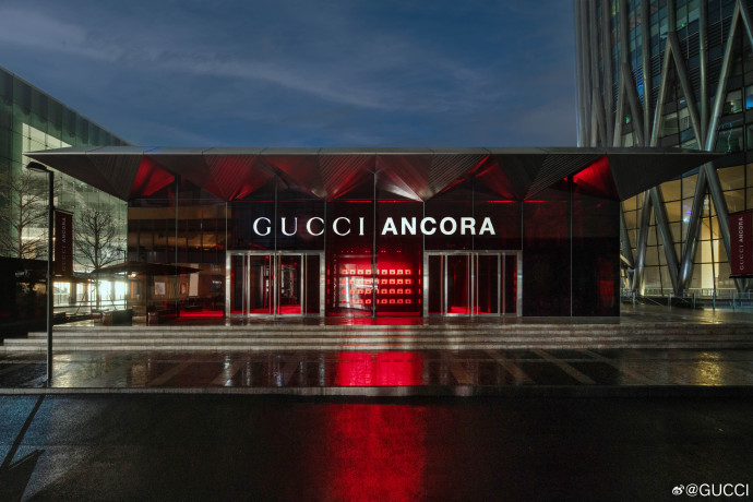 Gucci联手%Arabica、蓝瓶咖啡、Grid coffee打造限时快闪店