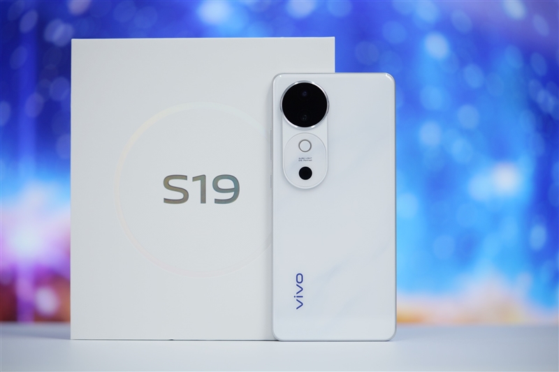 史上最薄、续航最长！vivo S19评测：2K价位人像手机不二之选